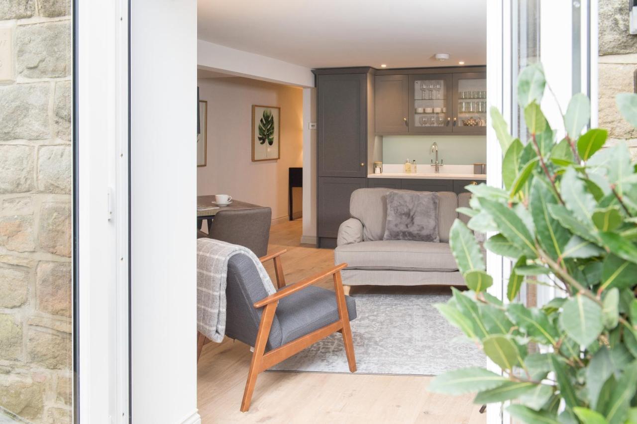 The Burrow By Harrogate Serviced Apartments Экстерьер фото