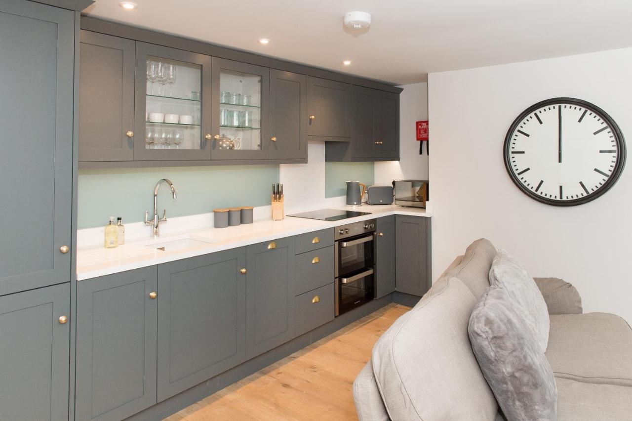 The Burrow By Harrogate Serviced Apartments Экстерьер фото