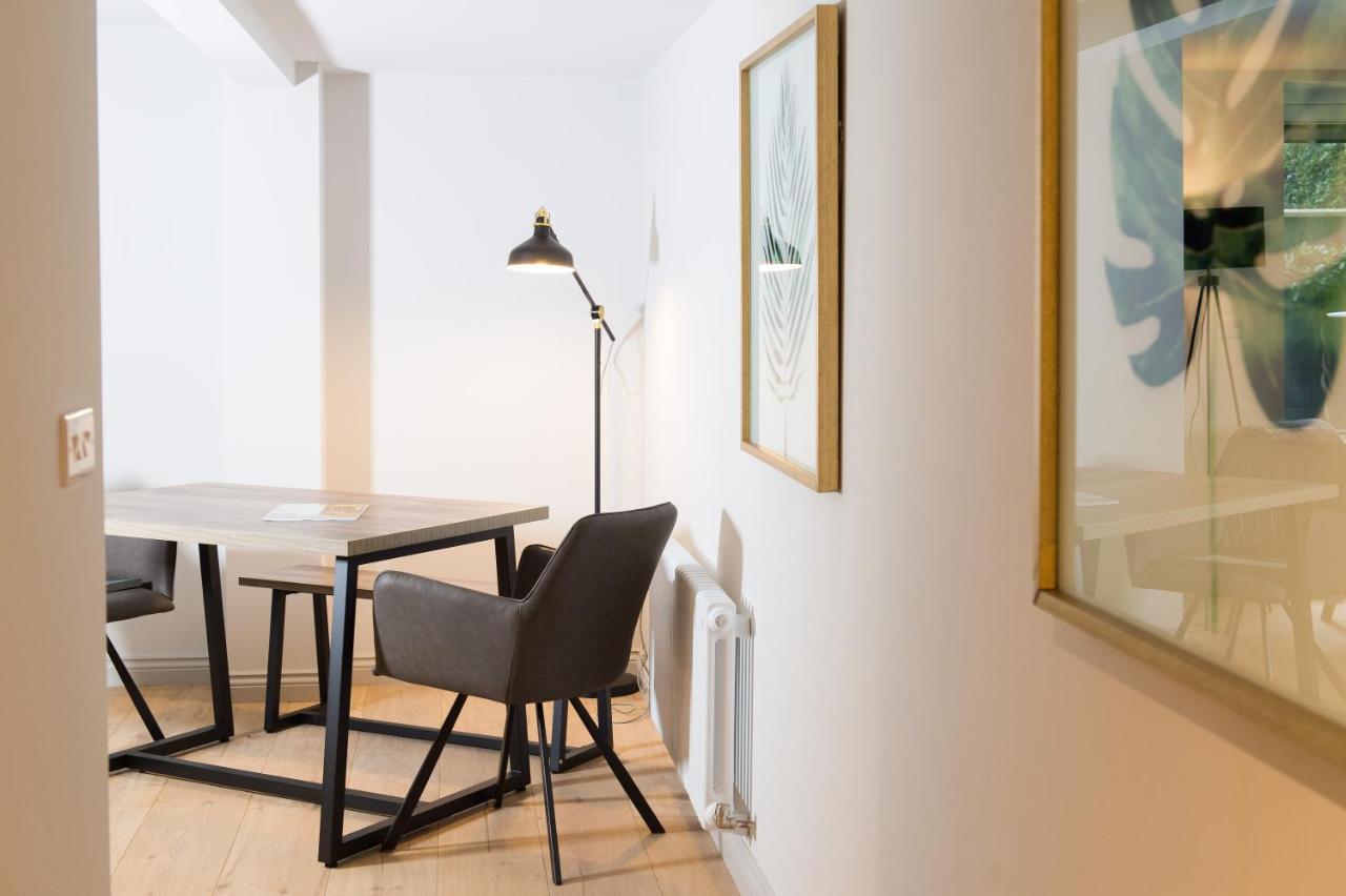 The Burrow By Harrogate Serviced Apartments Экстерьер фото