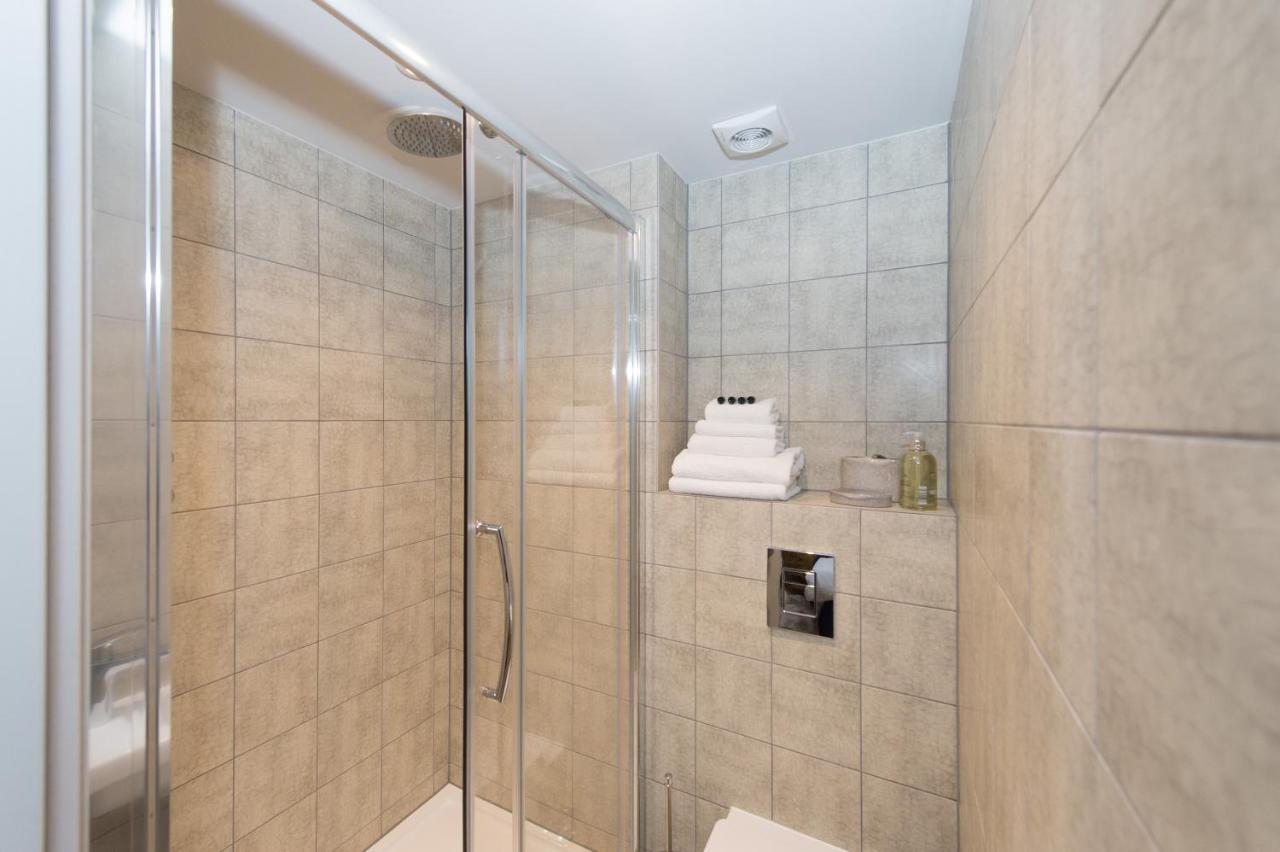 The Burrow By Harrogate Serviced Apartments Экстерьер фото